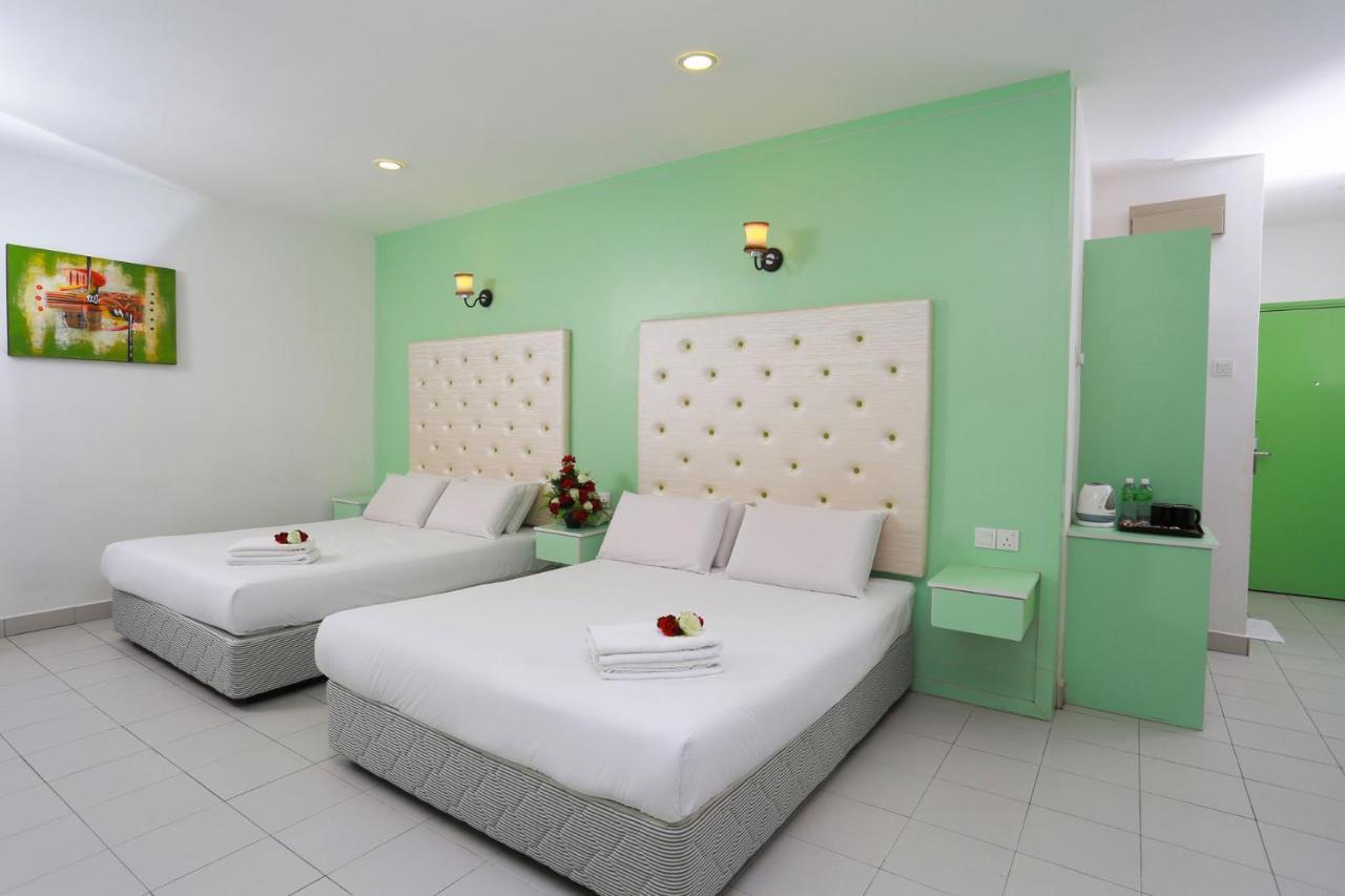 Akar Hotel Kampung Baru Куала-Лумпур Экстерьер фото
